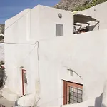 Traditional Farmers Caves Apartment