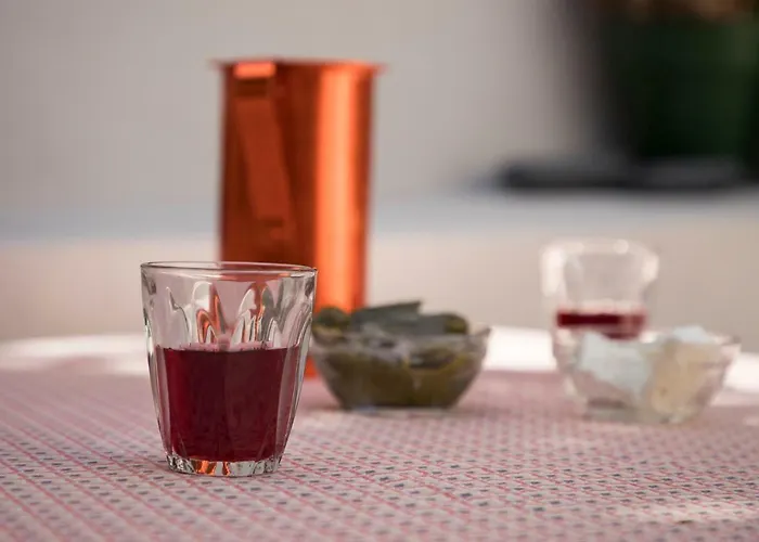 Traditional Farmers Caves Appartamento Emporio (Santorini)